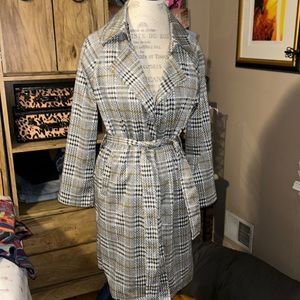 Love Tree Plaid Wrap Jacket - Small
